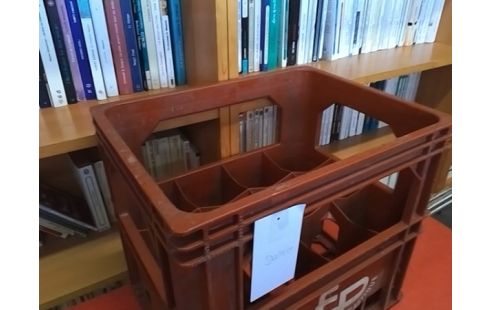 CAISSE BOUTEILLE ROUGE