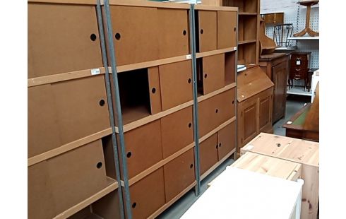 MEUBLE kewlox 8 portes coulissantes