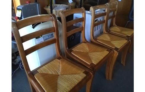 LOT DE 4 CHAISES PAILLEES