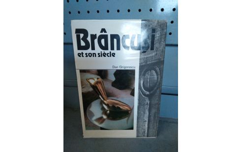 LIVRE BRANCUSI