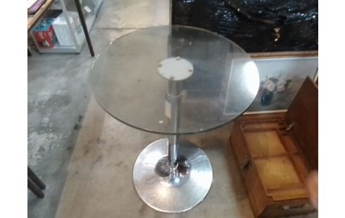 MANGE DEBOUT VERRE PIED CHROME