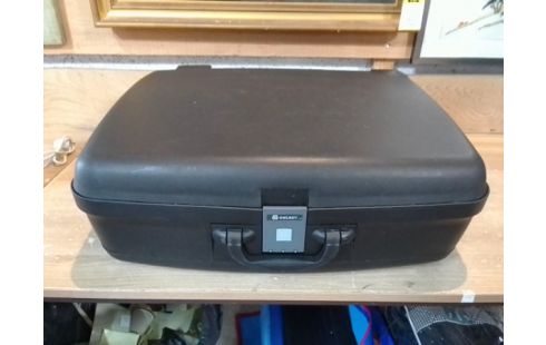 VALISE DE VOYAGE DELSEY