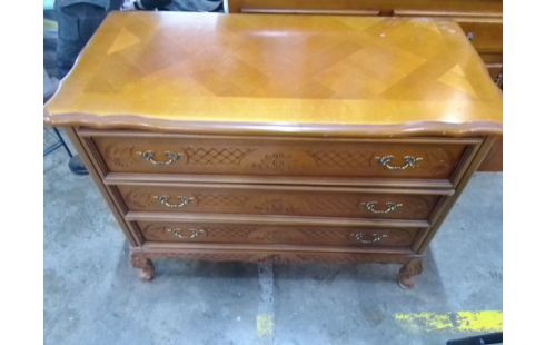 COMMODE 3 TIROIRS BOIS MASSIF