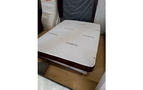 SOMMIER TAPISSIER AVEC MATELAS 140 X 190 CM