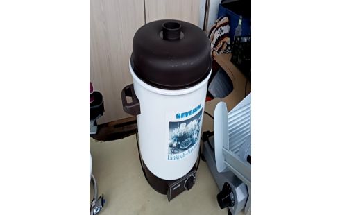 STERILISATEUR SEVERIN + ACC RSV