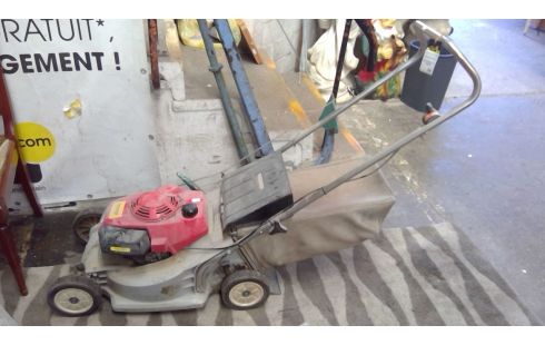 TONDEUSE A GAZON HONDA