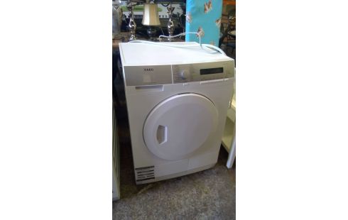 SECHE LINGE A CONDENSATION AEG