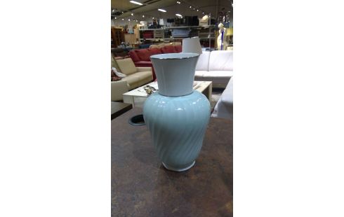 VASE PORZELLAN