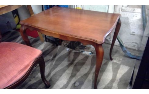 TABLE BASSE ANGLAISE