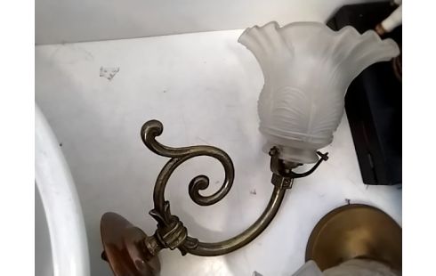 LAMPE MURALE ANCIENNE