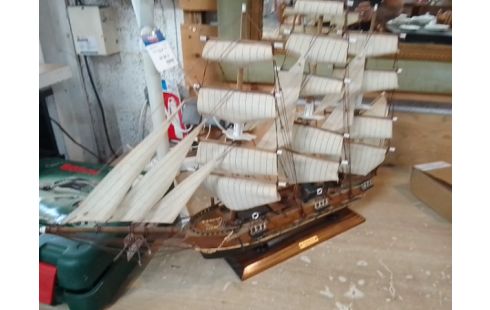 BATEAU BOIS COLLECTION