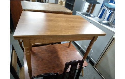 TABLE DE CUISINE RUSTIQUE