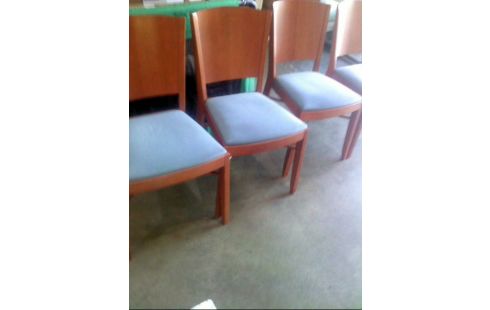 LOTE 4 SILLAS CEREZO/AZUL