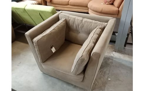 FAUTEUIL TISSU SABLE CARRE