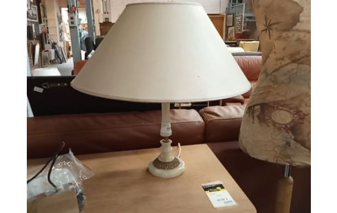 LAMPE PIED ONYX ET LAITON ABAT JOUR