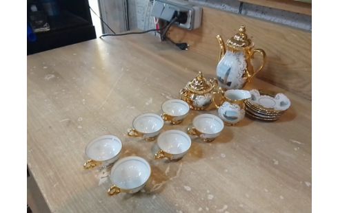 SERVICE A CAFE VENEZIA DORÉ