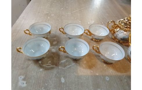 SERVICE A CAFE VENEZIA DORÉ