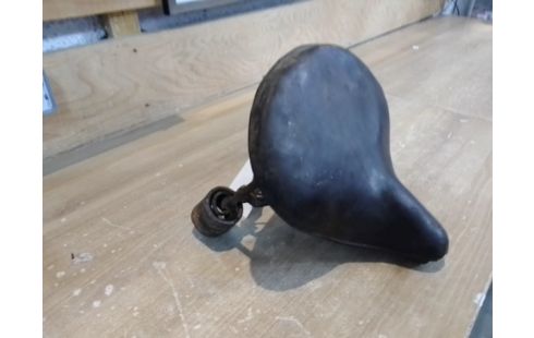 SELLE MOTO CUIR ANCIENNE 1930