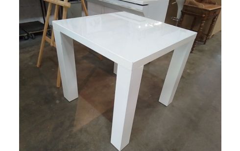 TABLE CARRE BLANC LAQUE IKEA