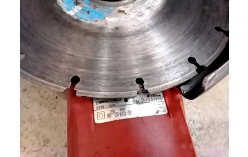 DISQUEUSE 230 HILTI DC 230 ACCRSV