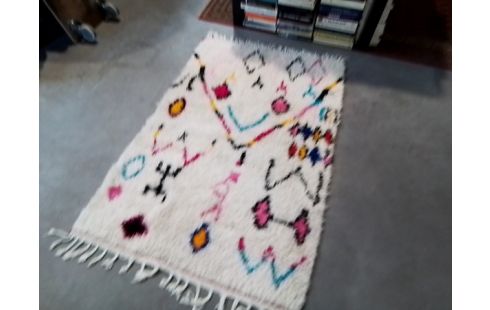 TAPIS BERBERE LAINE MOTIF COLORES
