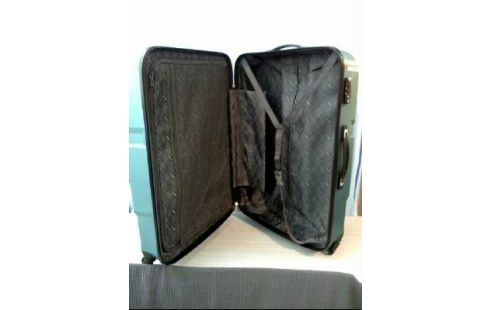 REISEKOFFER <TITAN> TÜRKIS AUF ROLLEN