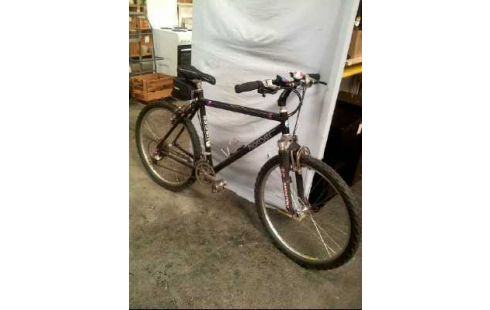 FAHRRAD 26-ZOLL SCHW. <DEORE SHIMANO>