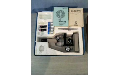 MIKROSKOP MIT ZUBEHÖR <ESCHENBACH OPTIK>