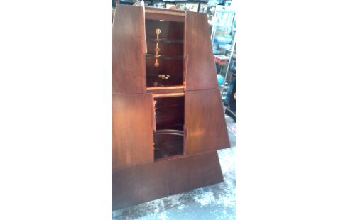 KAST DESIGN MET VERLICHTING