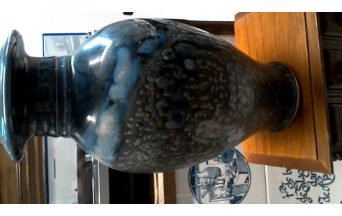 VAAS KERAMIEK SIGNATUUR