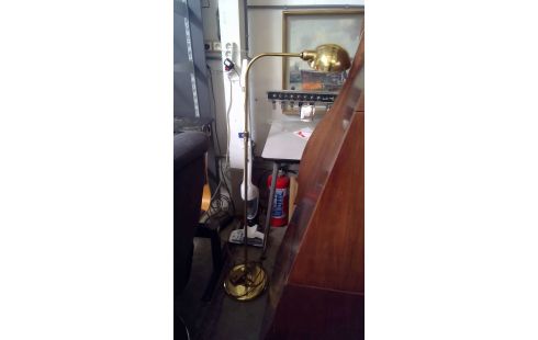 LAMP STAAND, MESSING