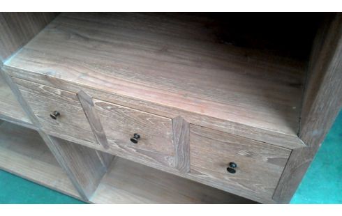 ARMARIO. TECA MACIZO 5 CAJONES