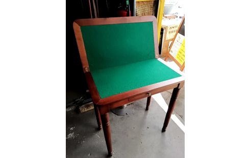 TABLE A JEUX MARQUETERIE