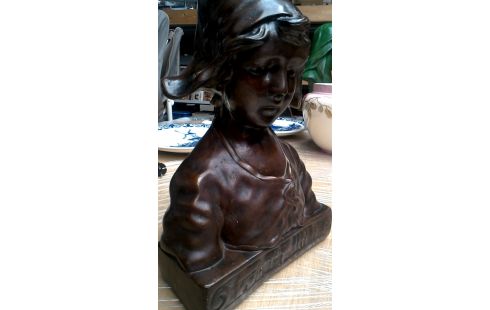 BUSTO BRONCE COLOR YESO