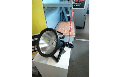 PROJECTEUR CHANTIER TOULUM