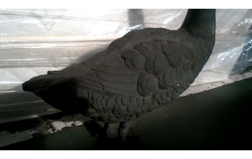 TUINBEELD EEND BRONS