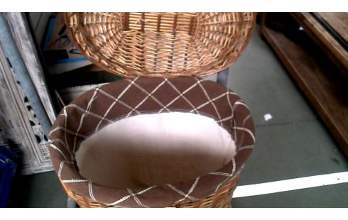 WASMAND OVAAL ROTAN GROOT