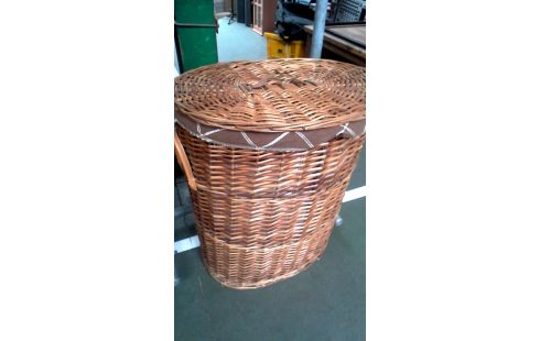 WASMAND OVAAL ROTAN GROOT