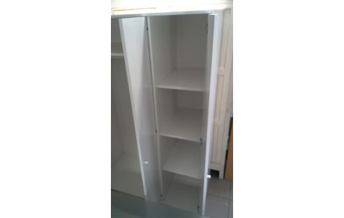 KLEIDERSCHRANK 1 IKEA WEISS 3 TÜREN DAS STÜCK