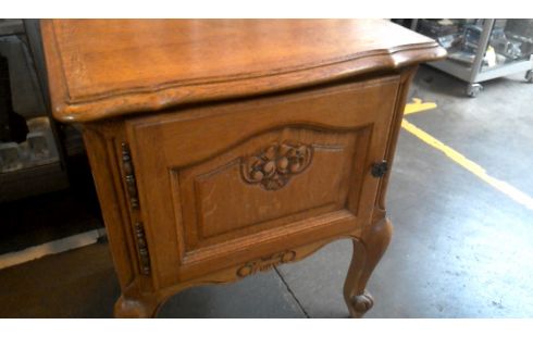 NACHTKASTJE MASSIEF EIK PER STUK 1 DEUR