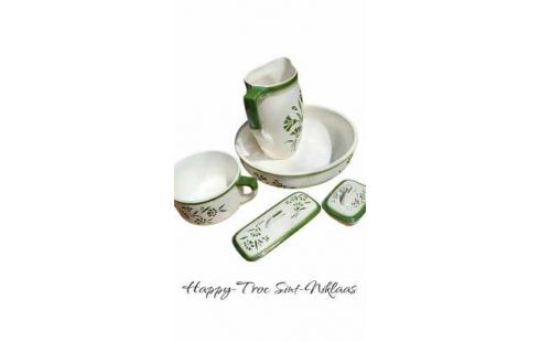 POT A EAU ART DECO. ECRU VERTE