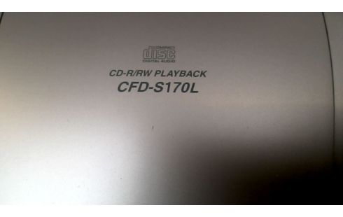 RADIO DRAAGBAAR RADIO-CD-SPELER SONY CFD-S170L