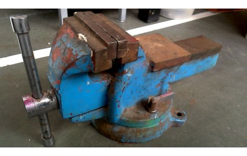 TORNILLO 1 GRANDE ROTATIVO