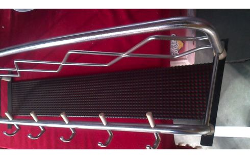 KLEIDERSTÄNDER IM VINTAGE-STIL CHROM