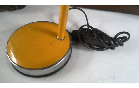 LAMPE DE BUREAU JAUNE VINTAGE