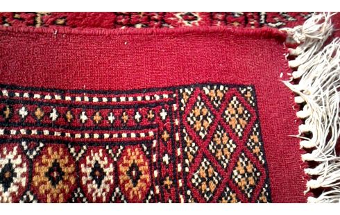 ALFOMBRA ROJO ANUDADO A MANO