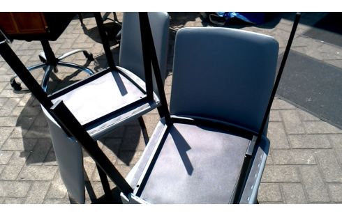 4 STÜHLE, , KÜCHE SCHWARZ METALL GRAU KUNSTLEDER