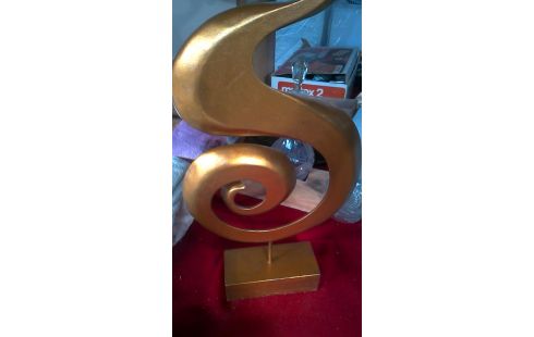 OBJETO DECORACIÓN OR COLOR