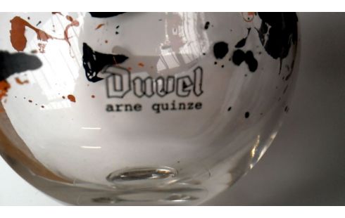 GLASWERK DUVEL ARNE QUINZE ORANJE ZWART WIT DECORATIE