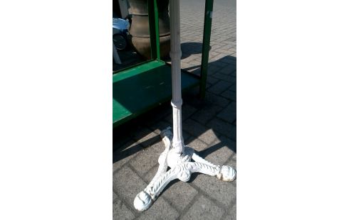 GARTENTISCH RUND MARMORSTEIN GUSSEISEN